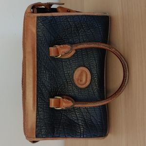 Vintage Dooney & Bourke satchel hand bag